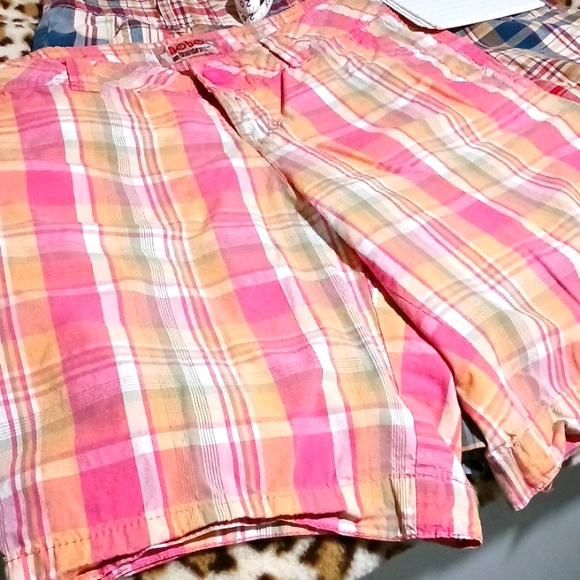 EUC 2 pair Plaid Bermuda Shorts Sz 5 juniors - Picture 2 of 13